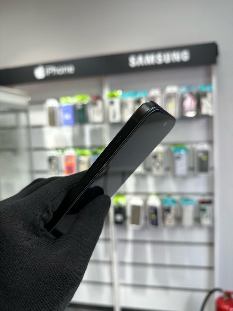 İphone 16 siyah YD - 6