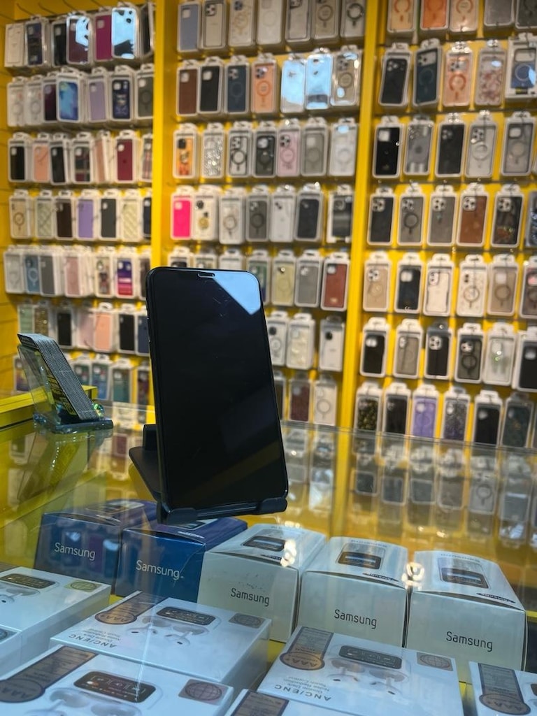 MY STORE KÜÇÜK PARK İPHONE 11 PRO 64 GB PİL 86 GARANTİ 1 AYTAKSİT 3-6- - 2
