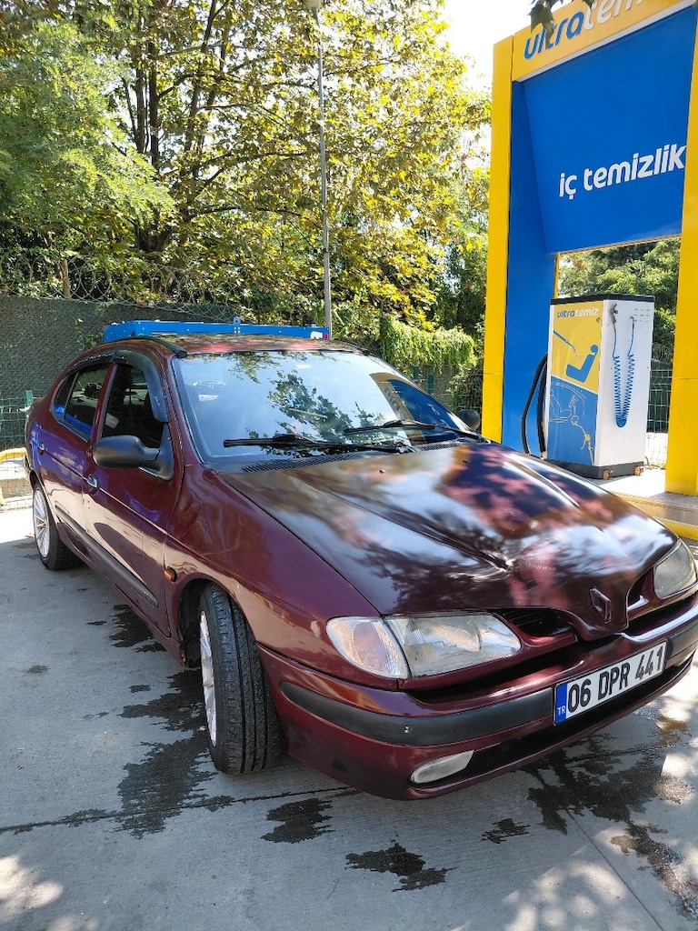TEK RAKAM! 1998 megane 1.6 8V - 2