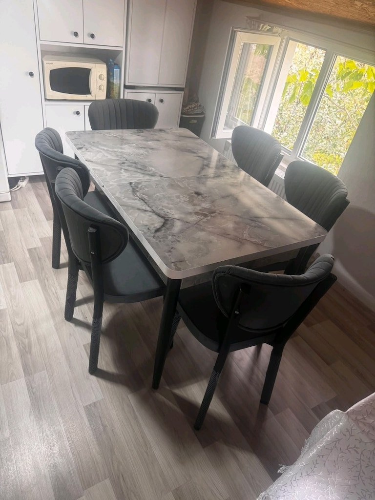 Gri Mermer Desenli Yemek Masası ve Sandalyeler - 3