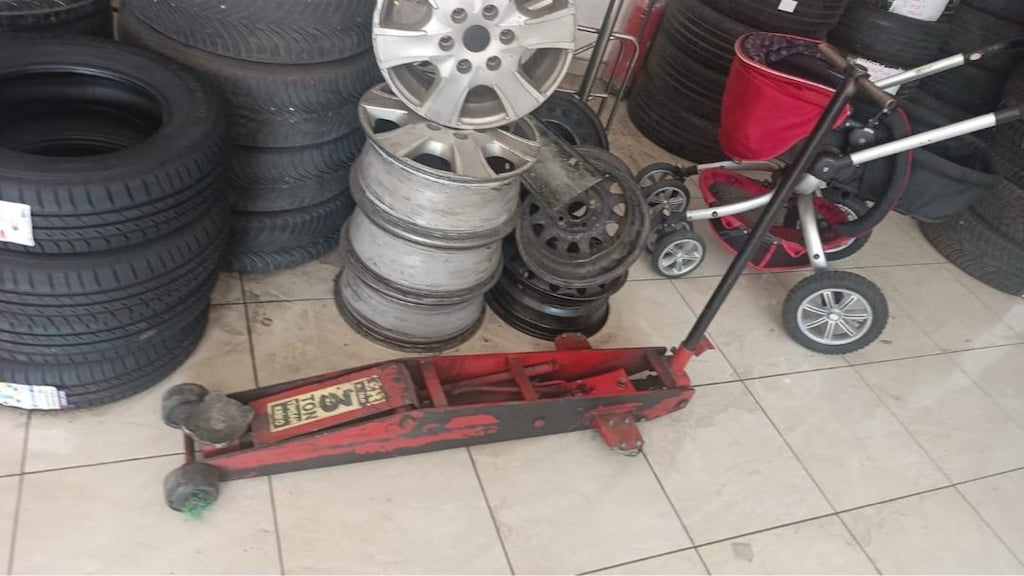 KOMPLE SATILIK LASTİKCİ MALZEMELERİ - 5