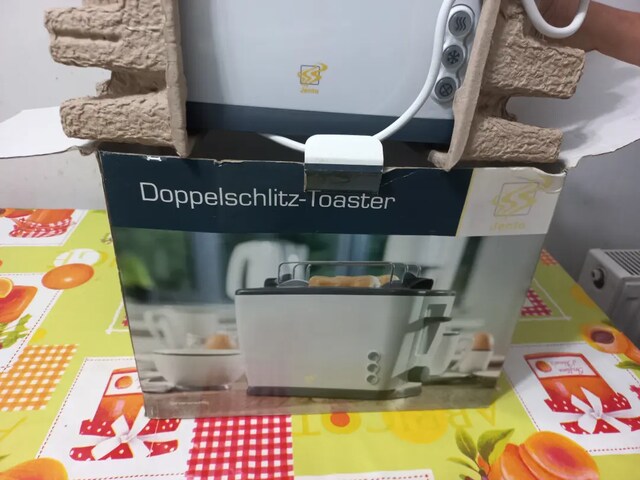 Ekmek kızartma makinesi