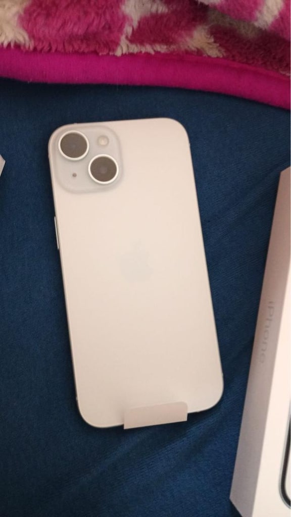 iPhone 15 cizik dai yok pil %98