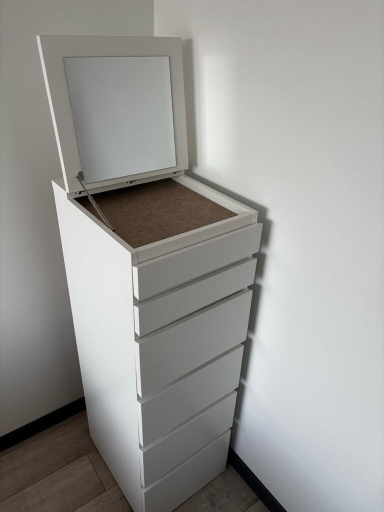 Malm Şifonyer Makyaj Çekmeceli Aynalı IKEA - 3