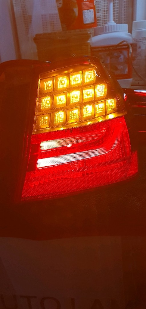 BMW E90 LCİ ORJİNAL LED STOP TAKIMI - 6