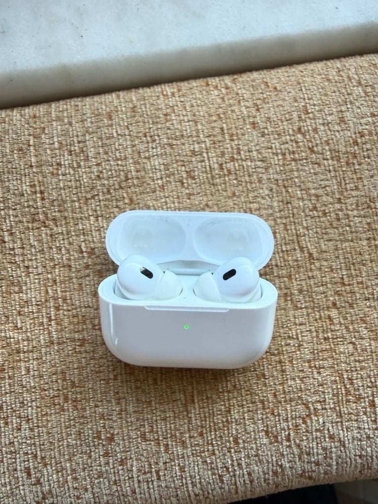 Apple AirPods Pro 2 Orijinal – Sorunsuz, Temiz Kullanılmış