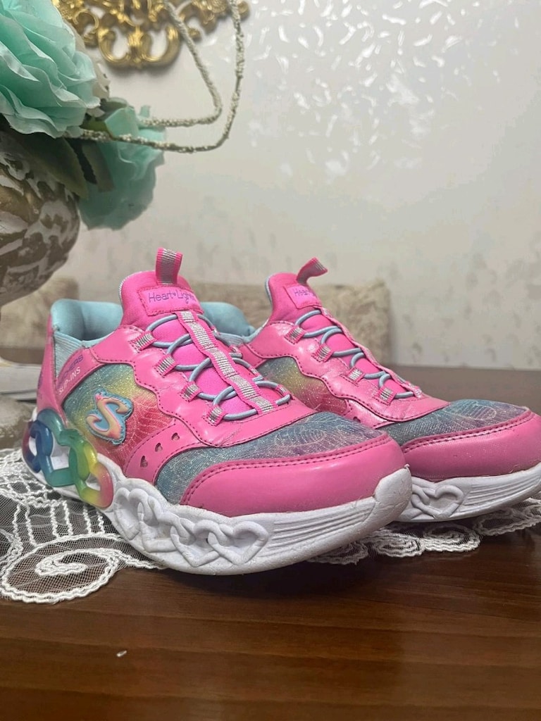 Çocuk Skechers ayakkabı 35 numara Işıklı - 3