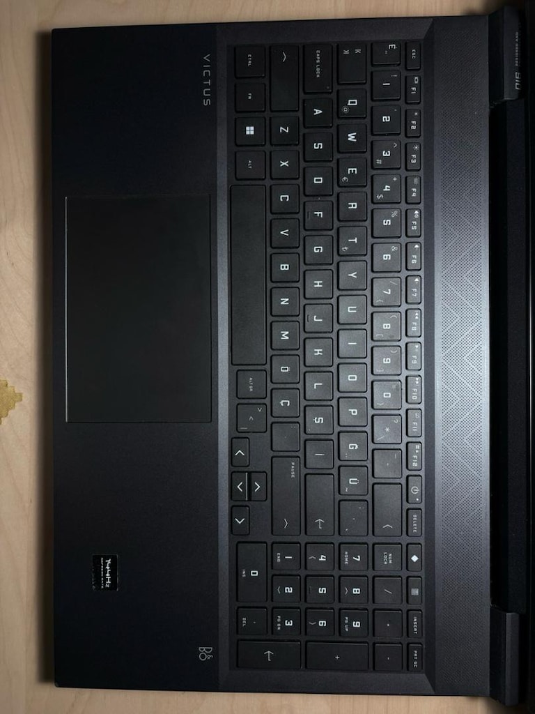 HP Victus 16-d10046nt | i5-12500H | RTX 3050 4GB | 24GB DDR5 RAM - 5