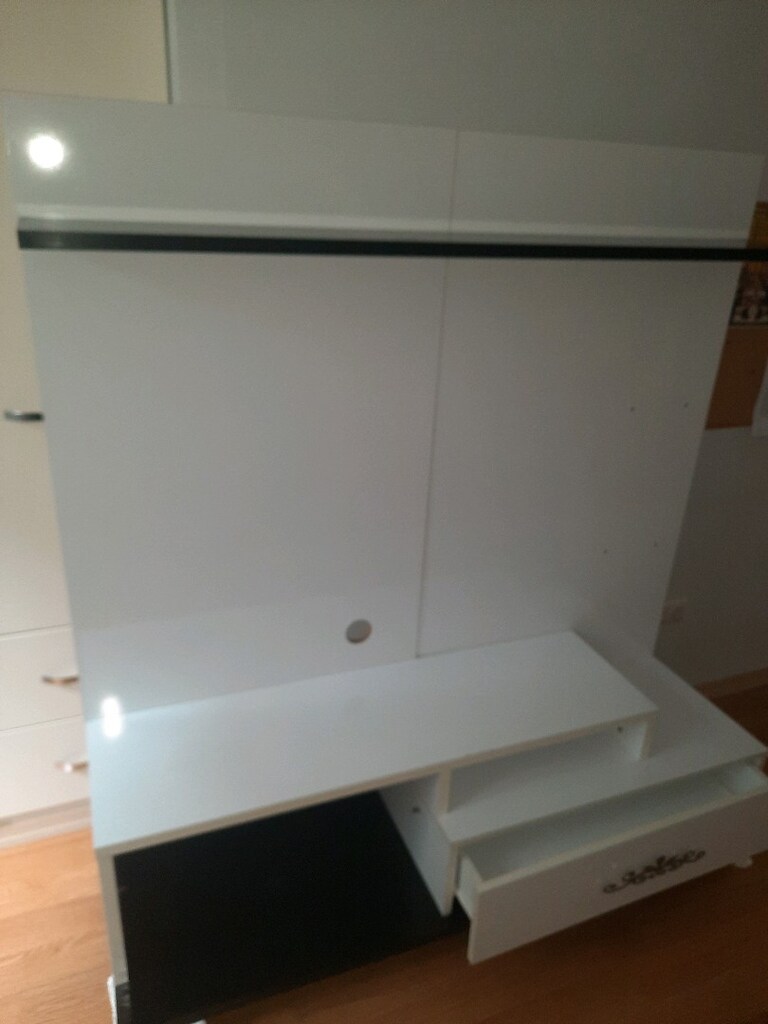 tv ünitesi...nakliye dahil - 2