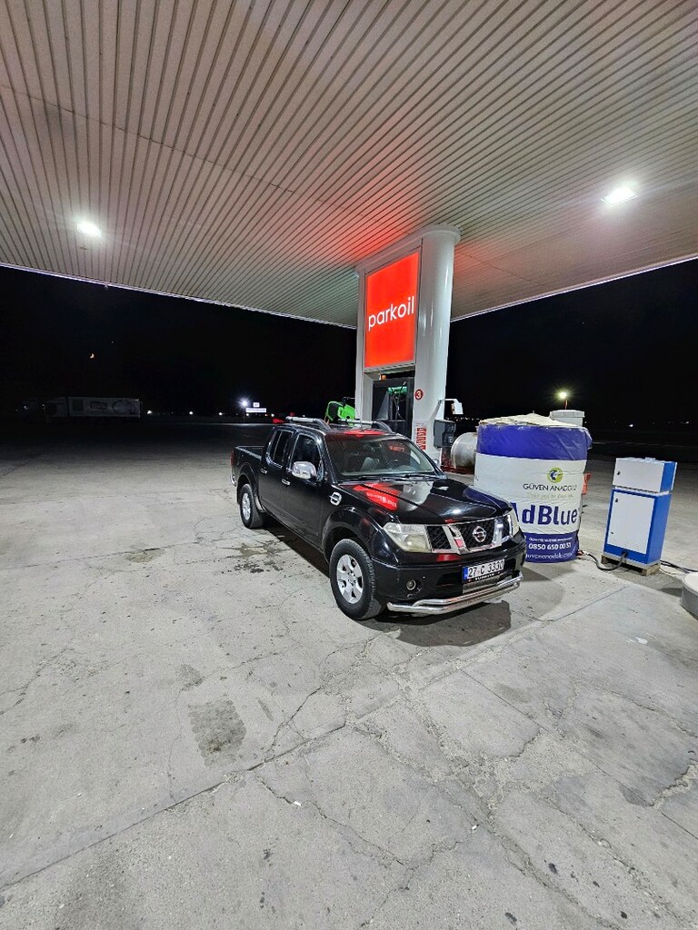nissan navaraa - 5