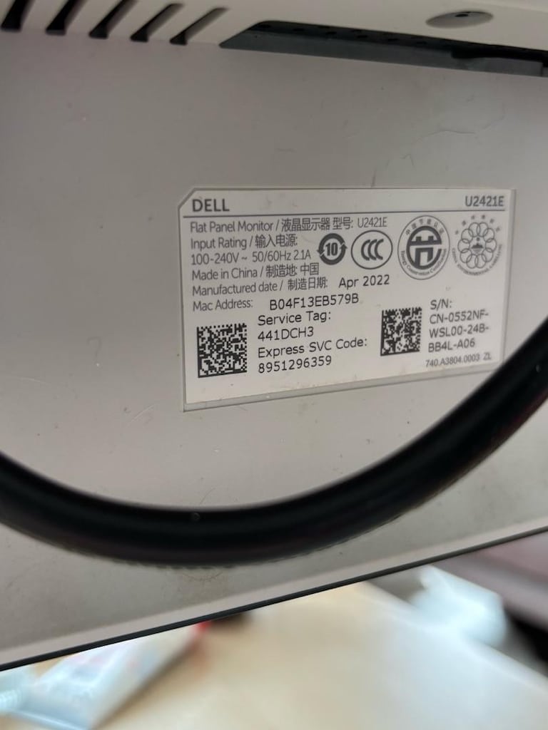 Dell UltraSharp U2421E - 24.1" Type-C / IPS Monitör (16:10) - 4