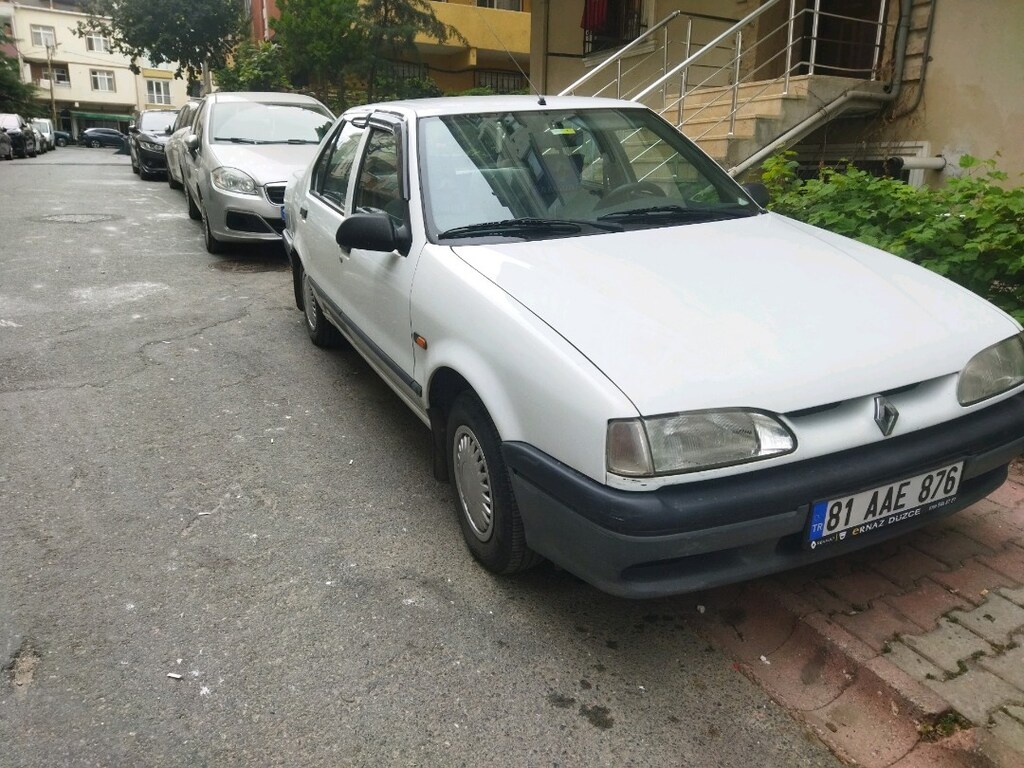 Renault 19 1.4 RNA 2000 model 158 bin km. - 2