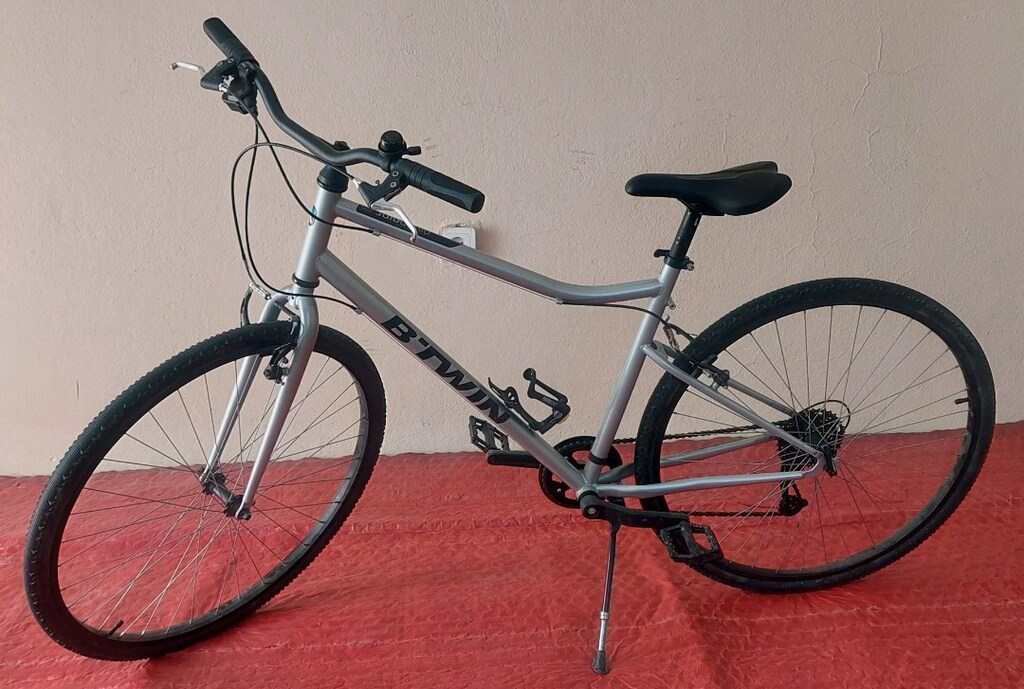 DECATHLON BTWIN 28 JANT 8 VITES M BEDEN YENIDEN FARKSIZ BISIKLET - 3