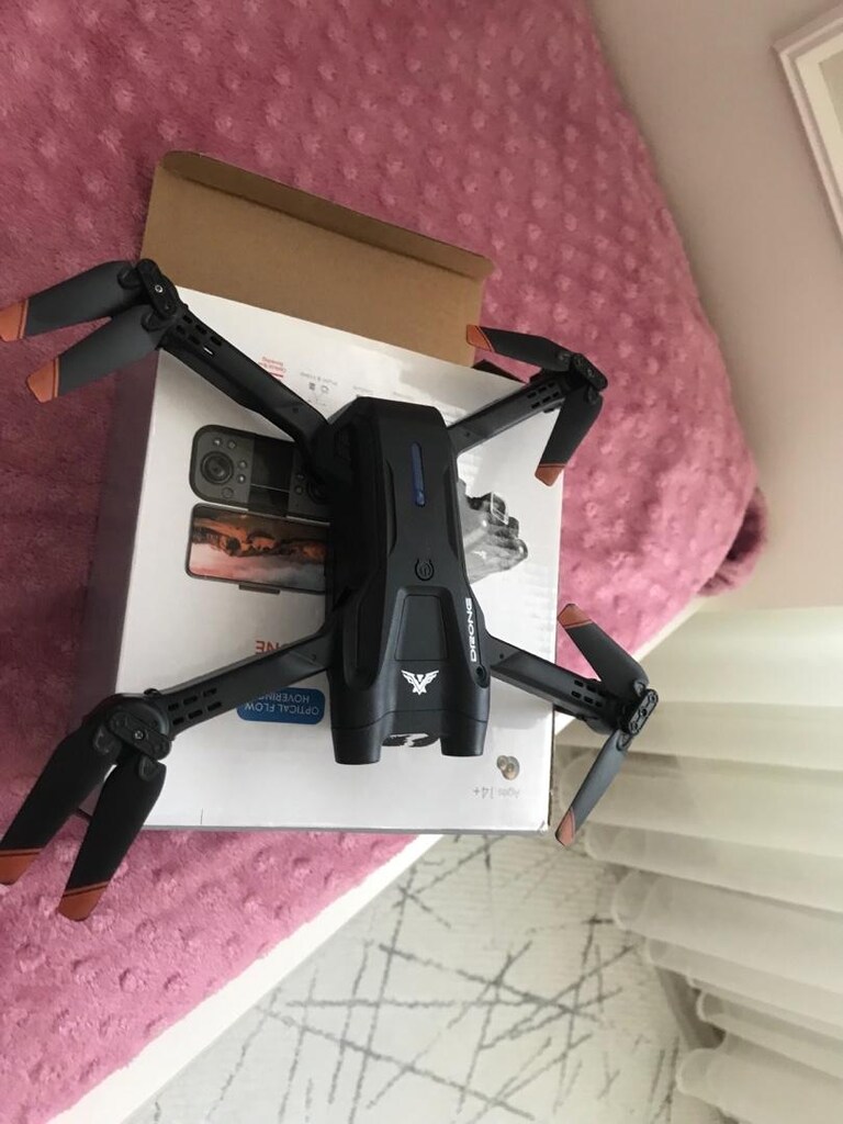 Dron - 4