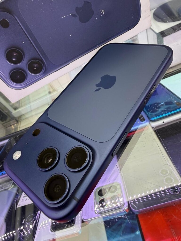 iPHONE 17 PRO 12 AY TÜRKİYE GARANTİLİ SIFIR GİBİ ÇİZİKSİZ HATASIZ - 12