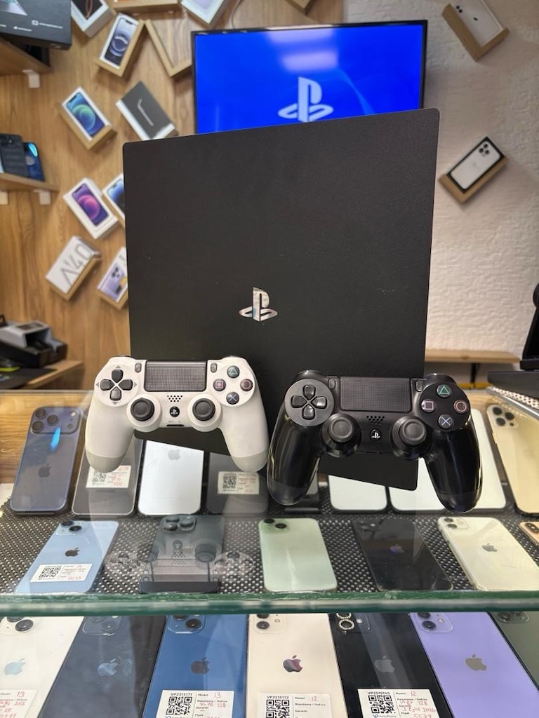 PS 4 PRO ÇİFT KOL