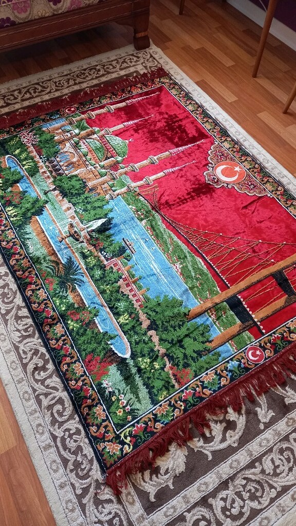 Camili ve boğaz manzaralı duvar halısı. - 4