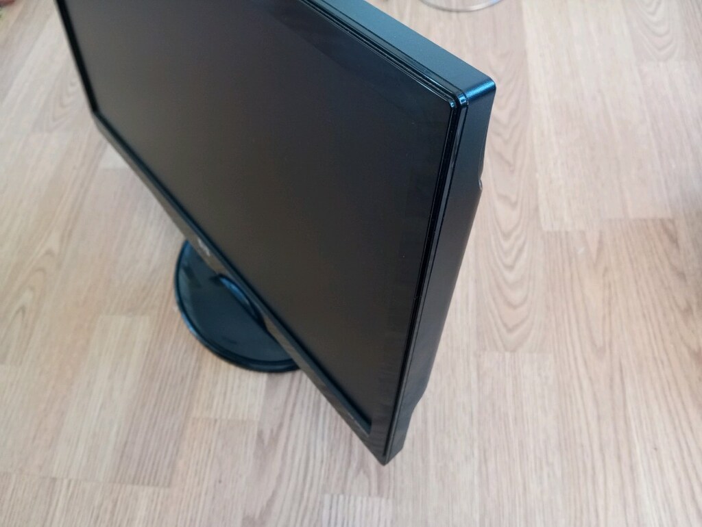 Hp 20.inc LCD vga monitör - 2