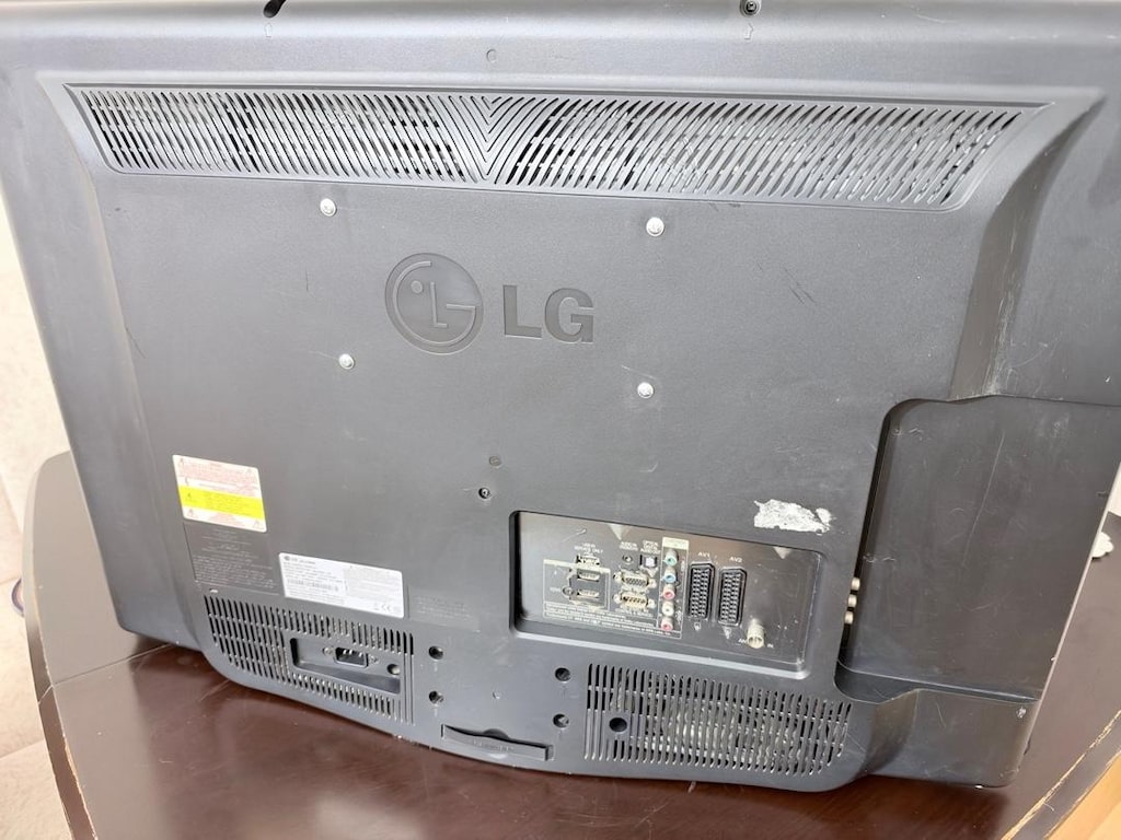 lg 32 inç. 82 ekran - 2