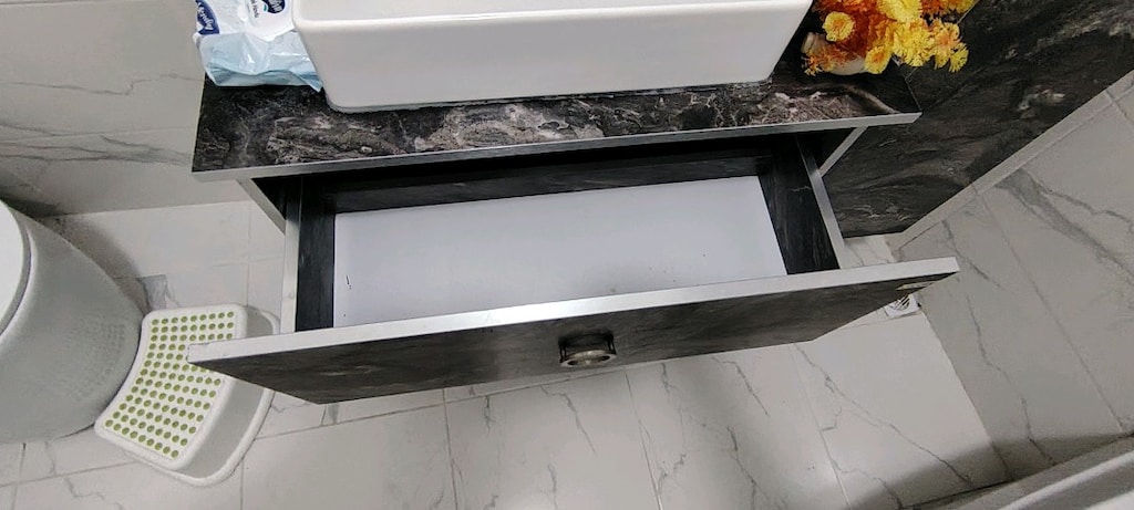 Banyo Dolabı Kopmle Takım Sıfır Ayarında - 3