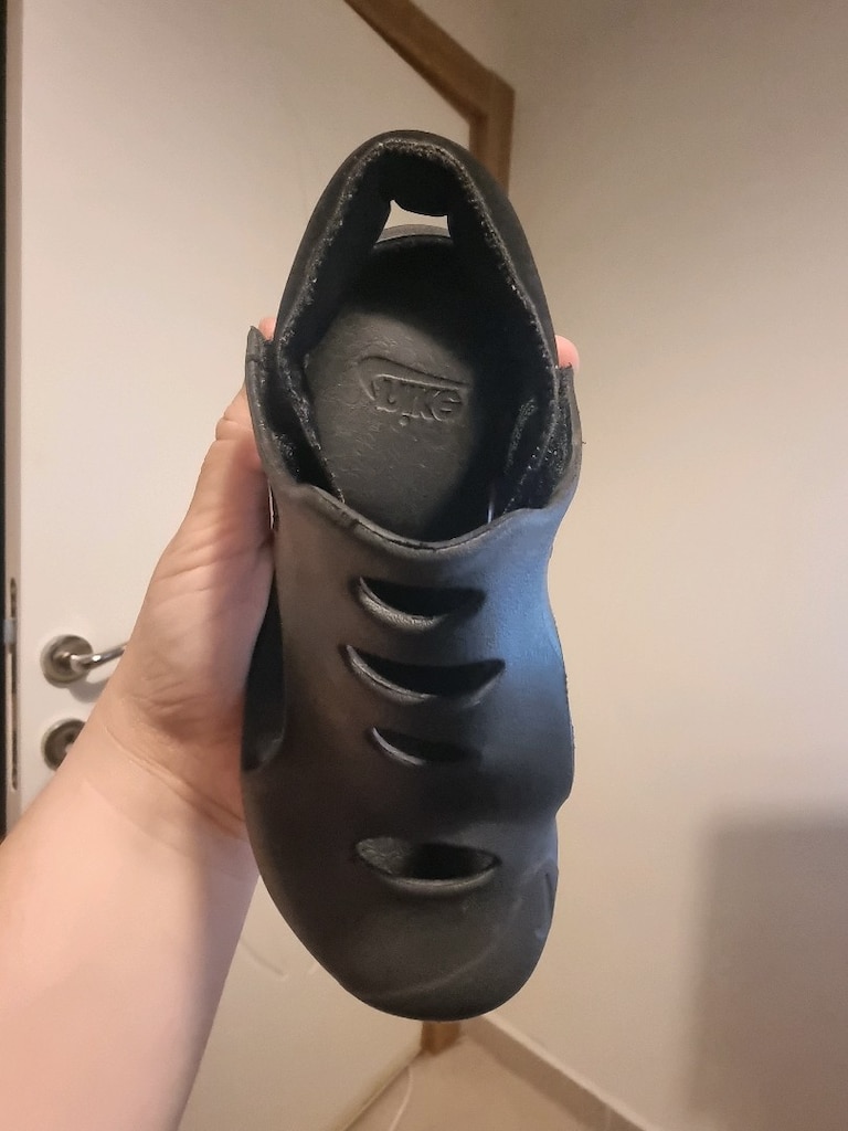 Çocuk sandalet 28 numara nike siyah - 2