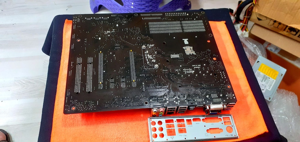 Socket AM3 FOXCONN A7DA-S 3.0 NVMe M.2 SSD BIOS DESTEKLİ ANAKART - 12