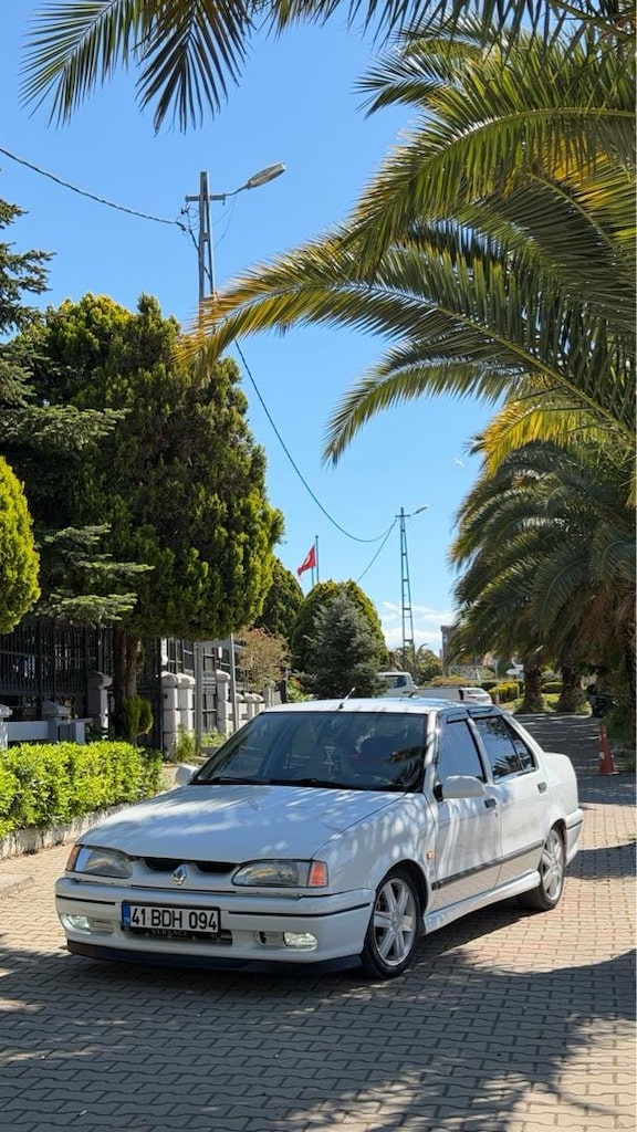 Renault 19 europa - 3