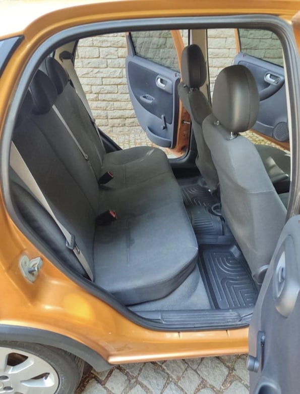 2005 çıkışlı Otomatik Corsa 1.2 Tavan boyasız Sadece benzinli 222binde - 10