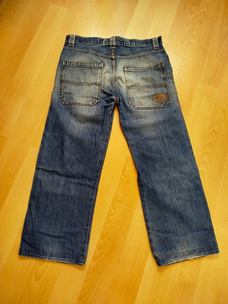 Vintage yeni gibi sayılı giyilmiş Quiksilver marka pantolon. Bel 42 cm - 5