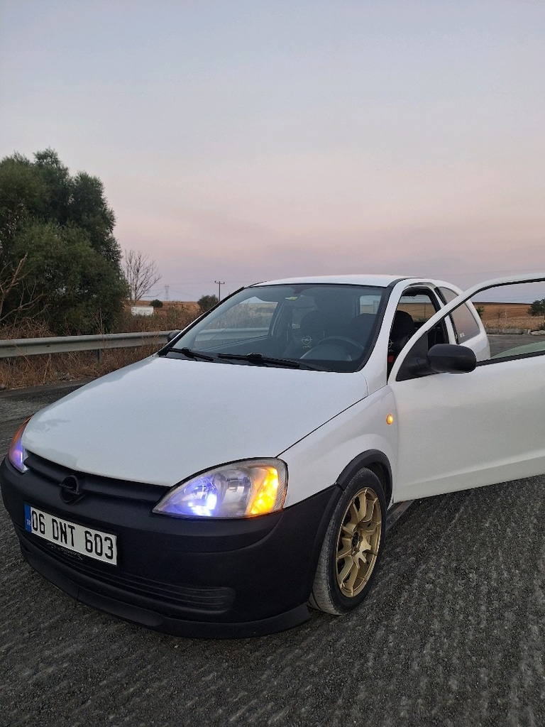 CORSA 1.7 DTI HYBRID TURBO - 4