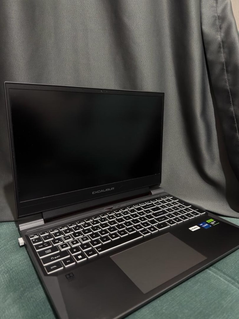 Casper Excalibur G870 / 32 RAM / 1TB SSD / RTX 4050 - 7