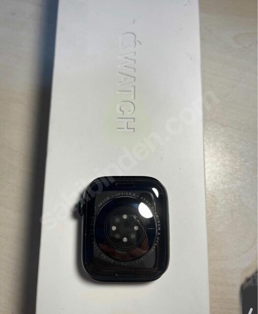 Apple watch series 8 45 mm pil %87 temiz ACİL