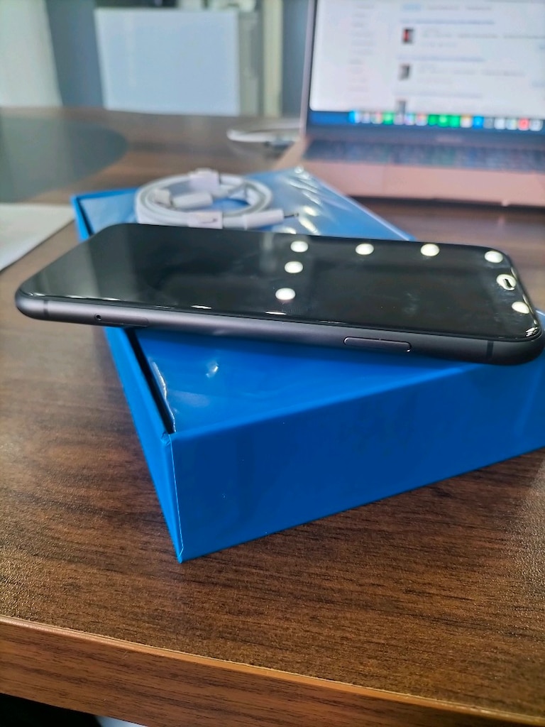 İPHONE 11 256GB TÜRKİYE HATASIZ ORİJİNAL - 4