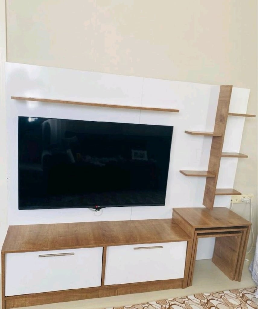 Duvar Tipi Dolaplı Sehpalı TV Unitesi - 2