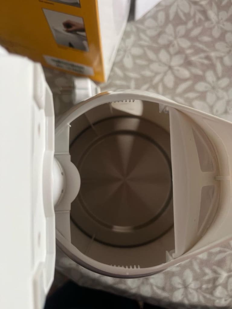 Arçelik K-3310 KL Kettle – 1,7 Lt – Kutusunda - 3