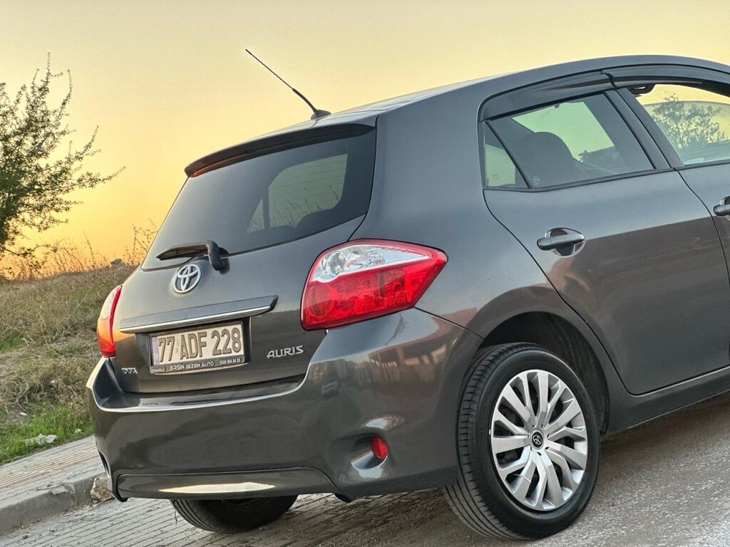 2011 TOYOTA AURİS 1.33 TERTEMİZ - 4