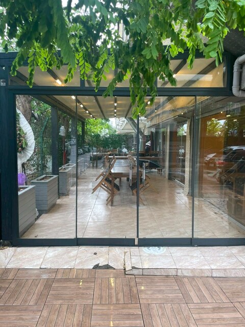 BAHÇE RESTORAN PERGOLA SİSTEMİ