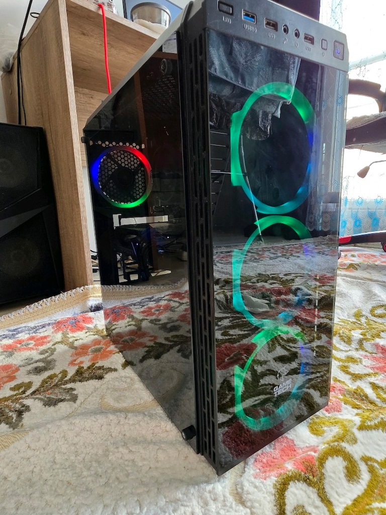 ASUS GeForce GTX 1660 SUPERAMD RYZEN 5 5500 - İŞLEMCİ - 4