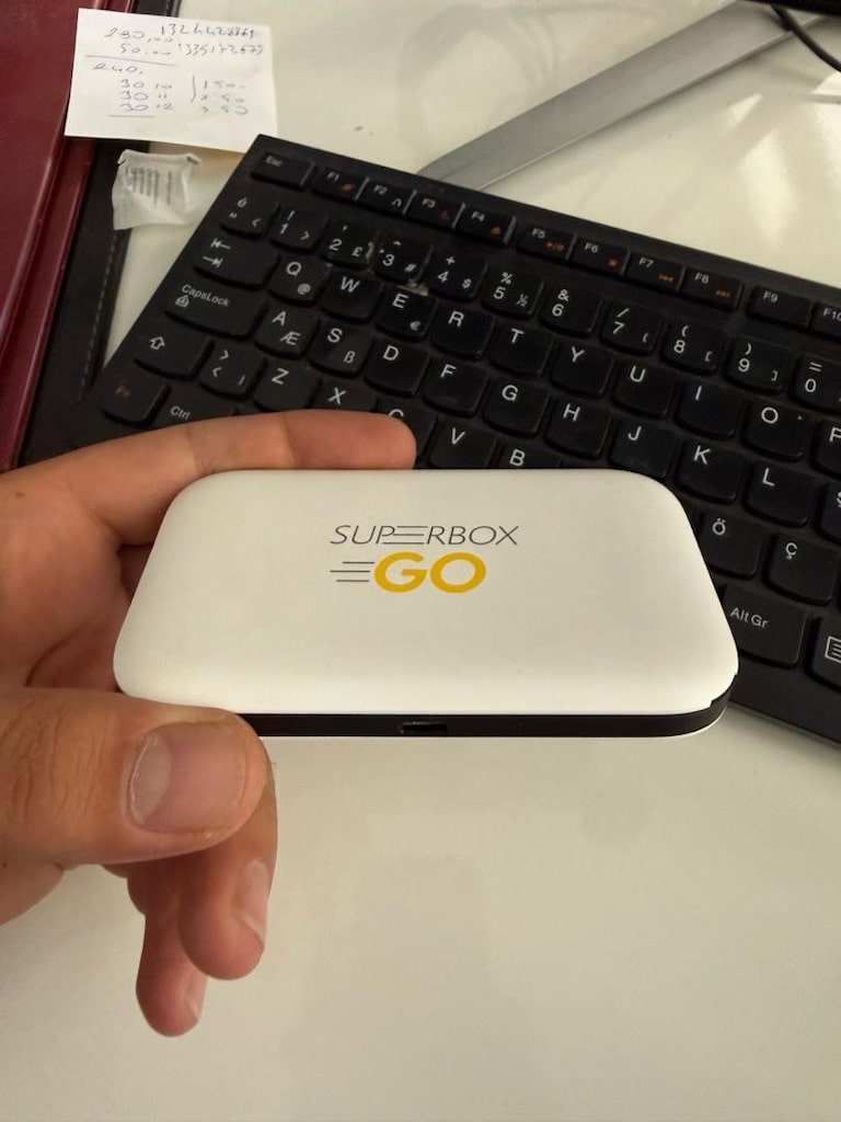 SüperBox Go Huawei Mobil Wifi E5783-230A - 2
