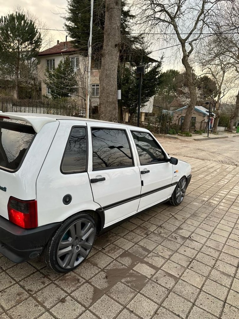 Uno 70S - 5