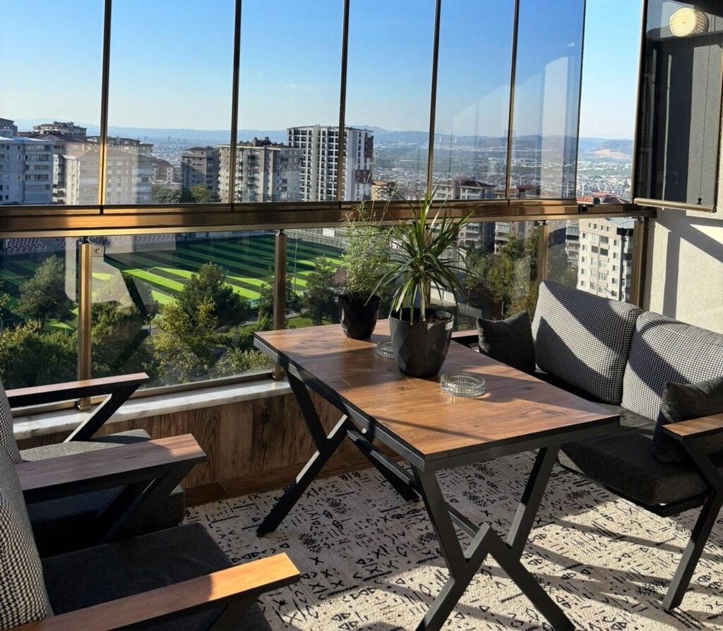 Balkon Takımı - 2
