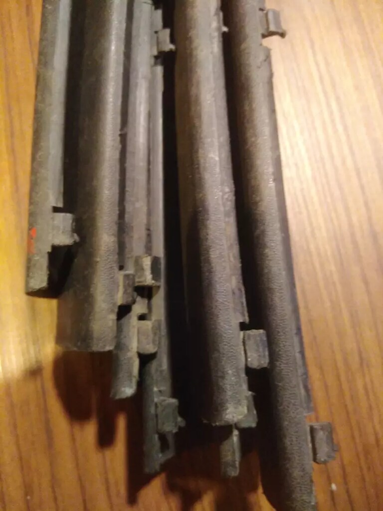 BMW E39 ÖN TAMPON BANT ÇITA - 2