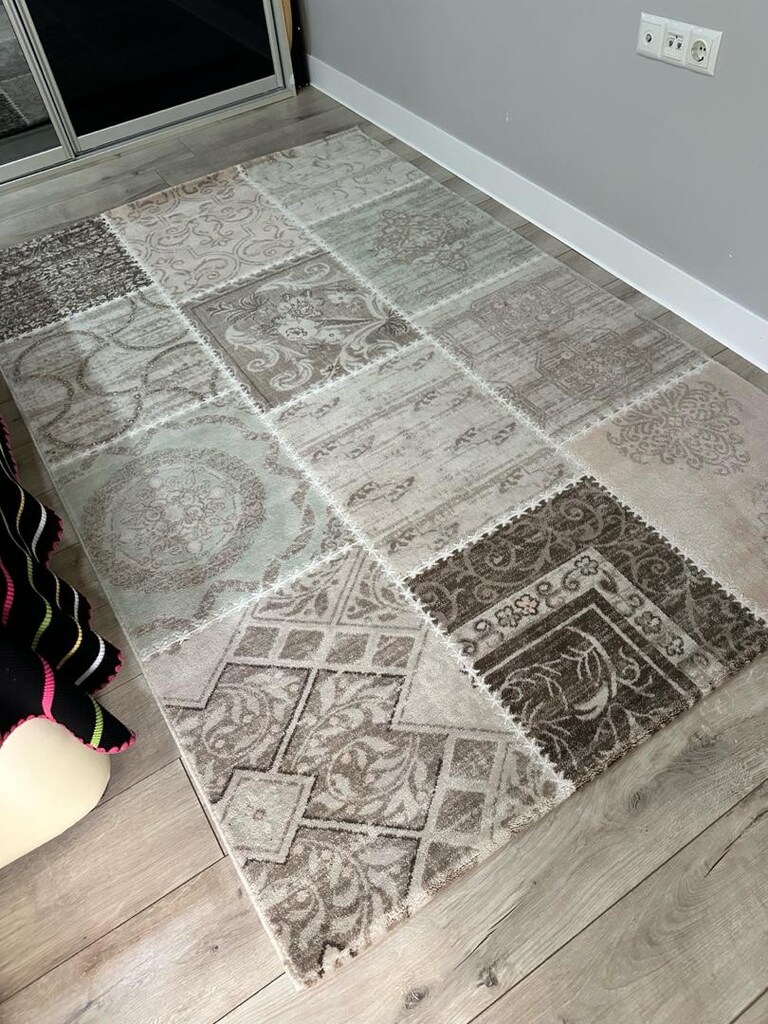 Anatolya marka modern patchwork halı satılıktır. - 2