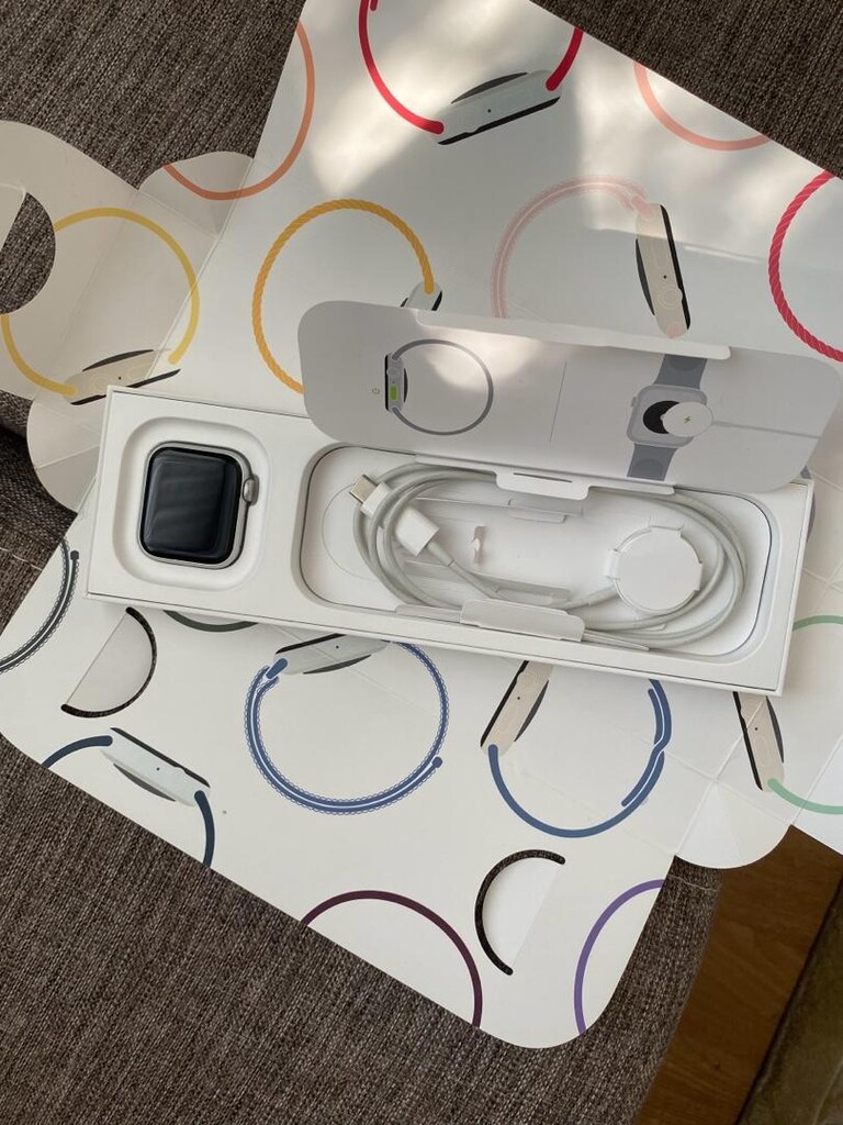 Apple Watch SE 2. nesil akıllı saat - 7