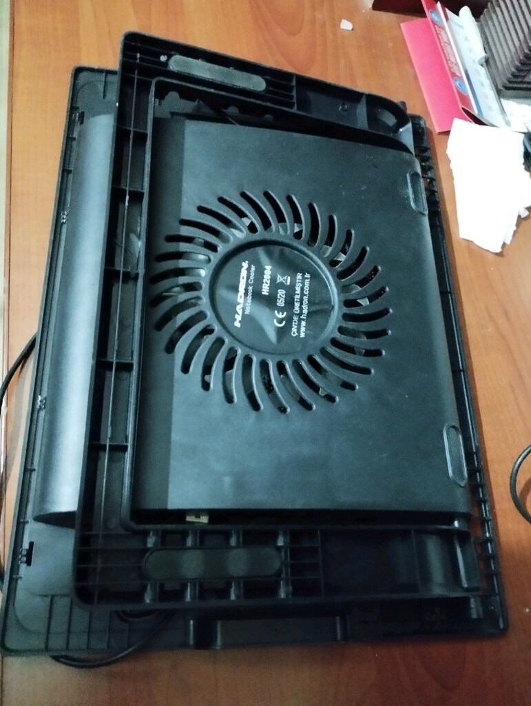 laptop soğutucusu, güzel hava üflüyor - 2