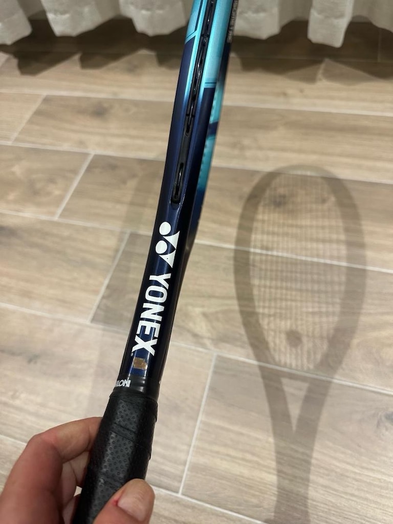 Yonex tenis raketi - 3