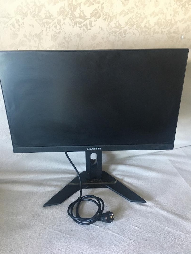 Gigabyte’a oyuncu mönitörü ilanı oku 24 inç 165 hz - 2
