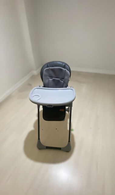 Kanz Bistro Mama Sandalyesi – Deri Kılıflı, Katlanabilir