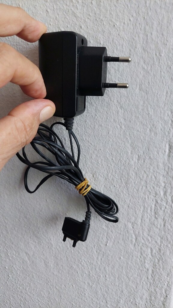 Sony Ericsson CST-75 Cargador C702, K330, K750, K770, T280, ORJİNAL - 2