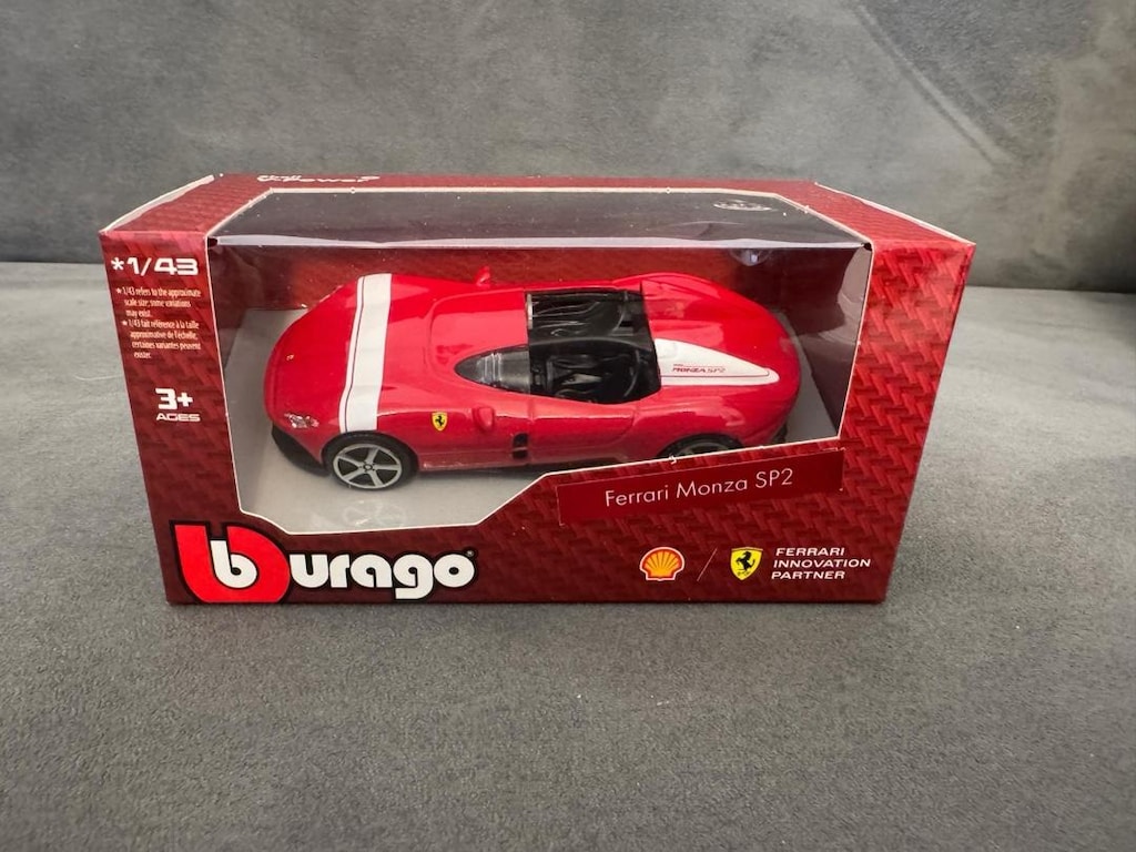 Bburago Ferrari 1:43 Diecast Model Araba Koleksiyonu – 5’li Set - 5